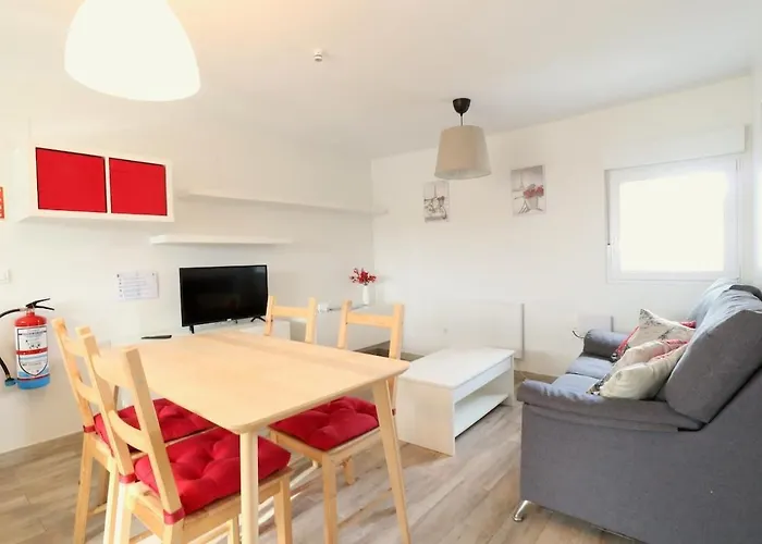 Notel Club - Apartamentorojo En Cueto